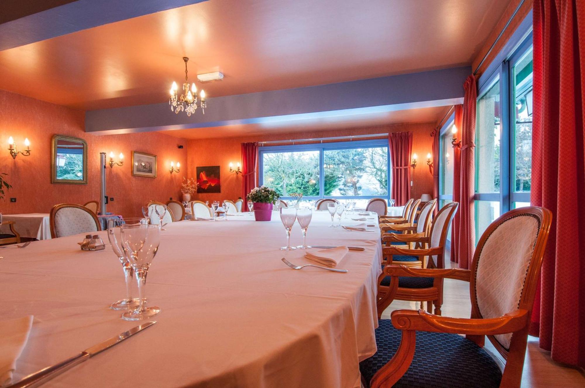 Brit Hotel Florimont Saint-Ferreol ภายนอก รูปภาพ