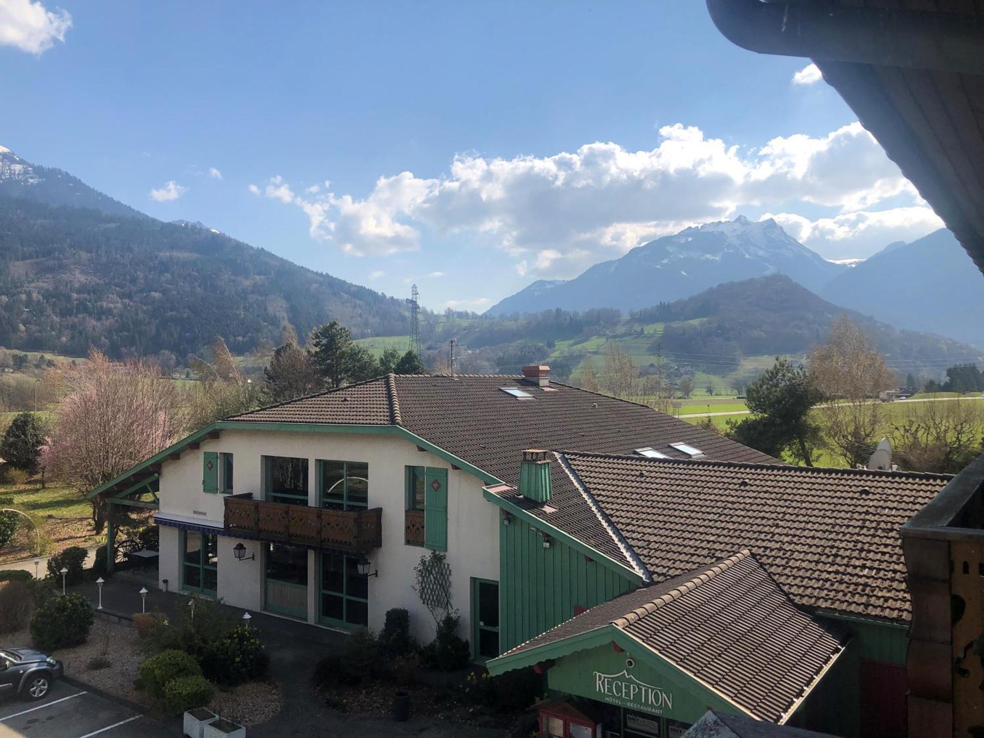 Brit Hotel Florimont Saint-Ferreol ภายนอก รูปภาพ