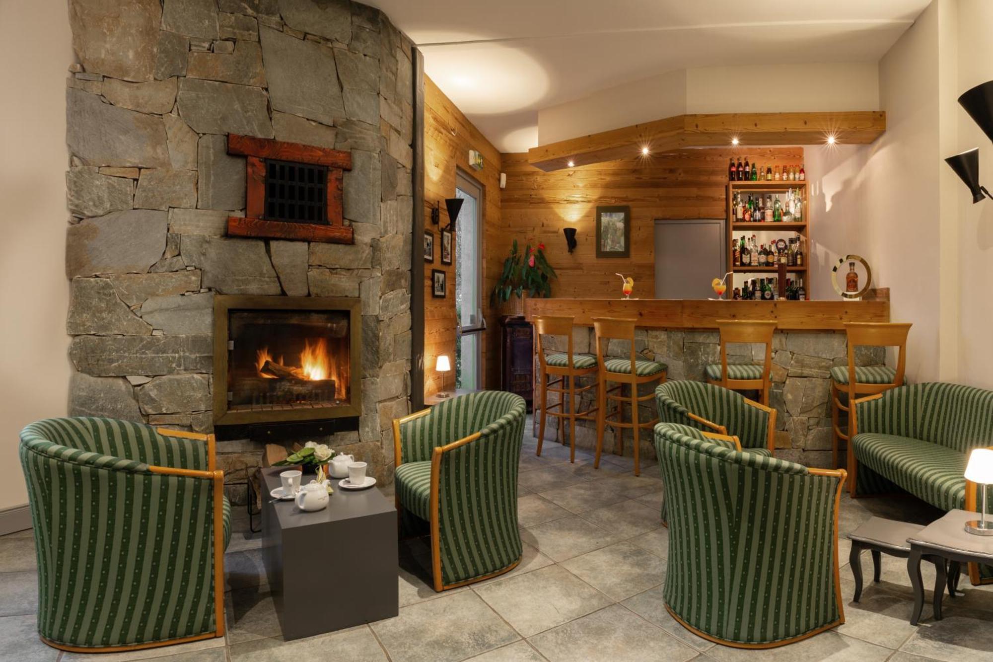 Brit Hotel Florimont Saint-Ferreol ภายนอก รูปภาพ