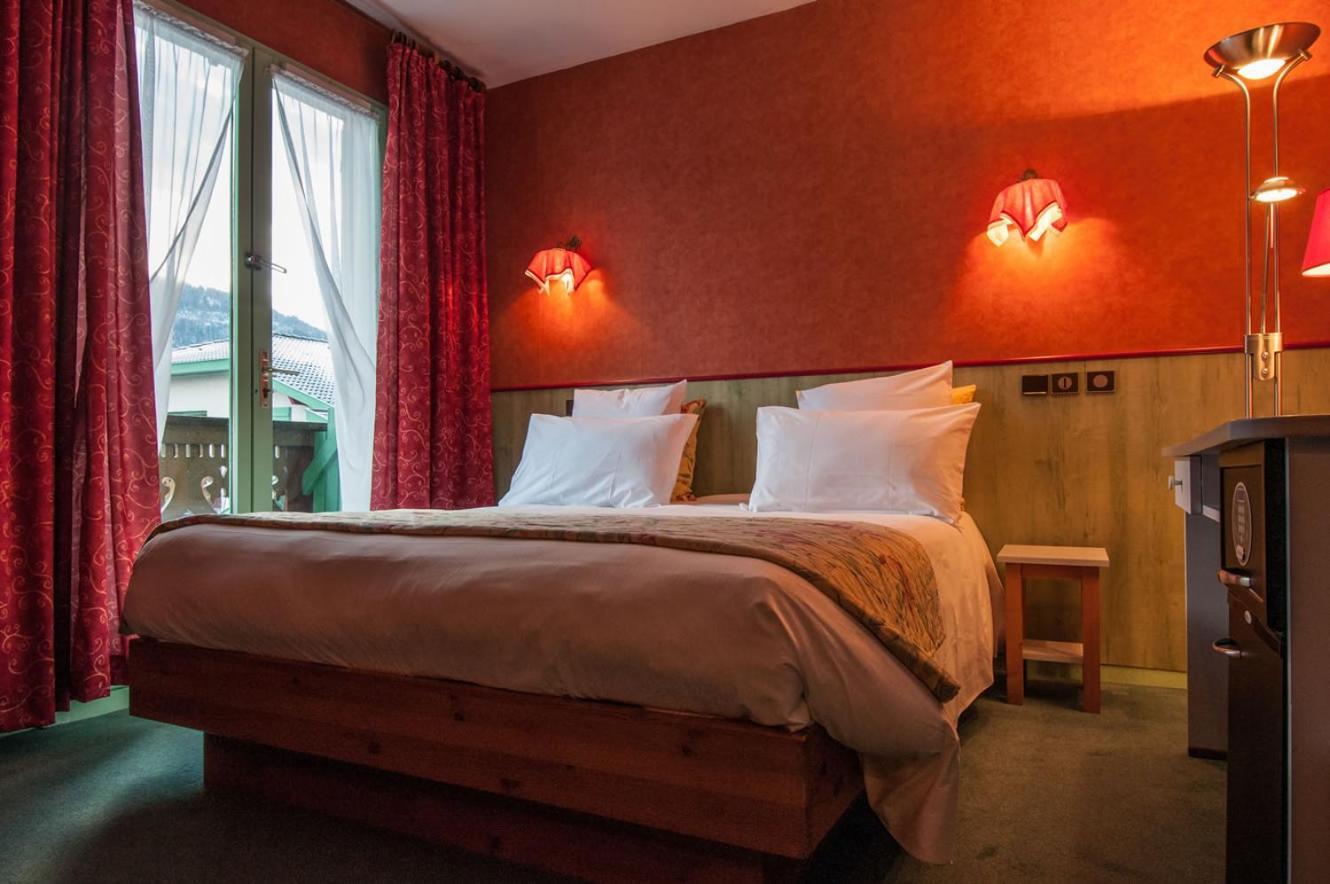 Brit Hotel Florimont Saint-Ferreol ภายนอก รูปภาพ